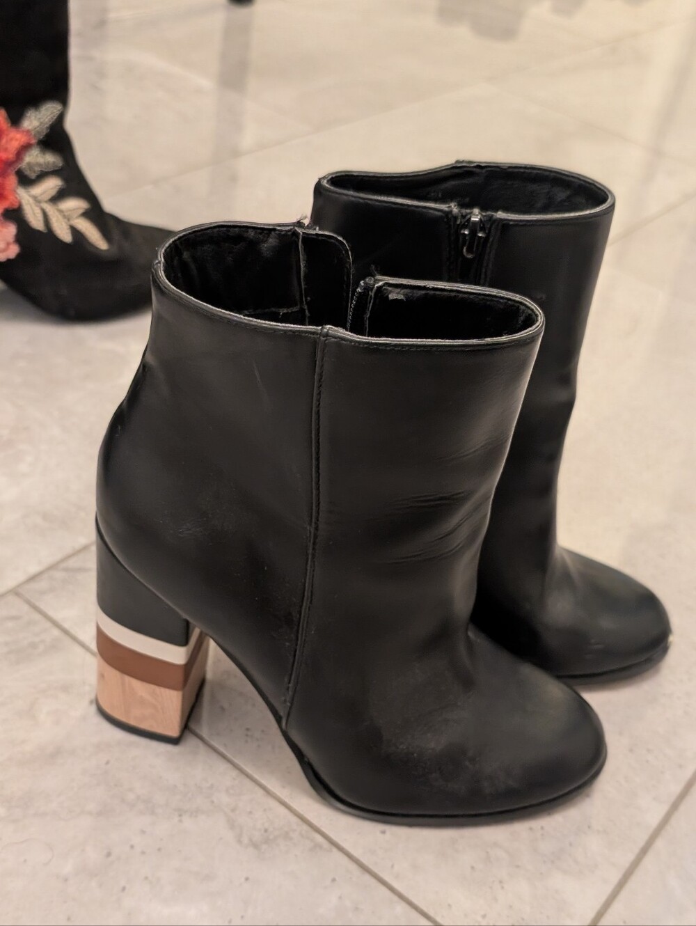 JustFab Black Ankle Boots with Accent Block Heel